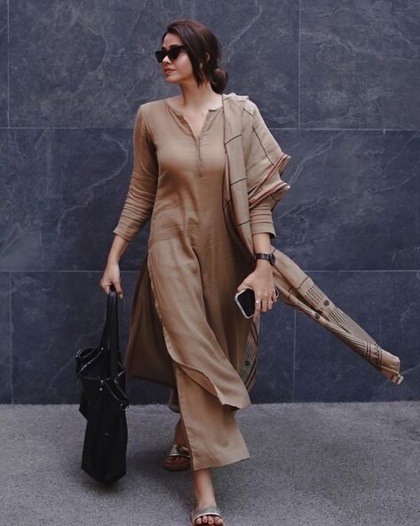 Premium Feel Kurta Set with Dupatta Party Wear Ethnic Kurti Pant Set