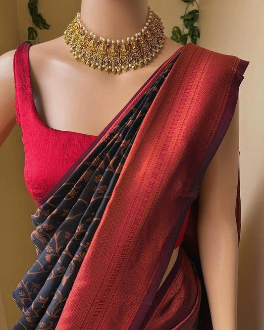 Classy Look Soft Cotton Saree With Digital Print & Designer Blouse