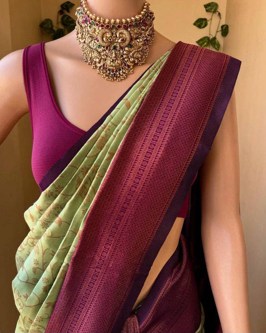 Stunning Look Soft Cotton Saree With Digital Print & Designer Blouse