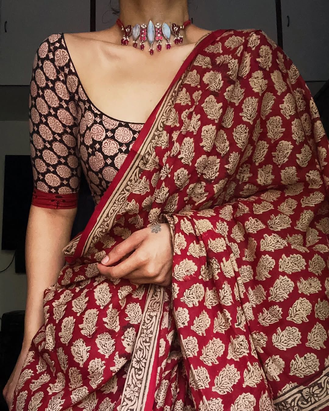 Red Stunning Look Soft Chanderi Cotton Saree With Digital Print & Designer Blouse