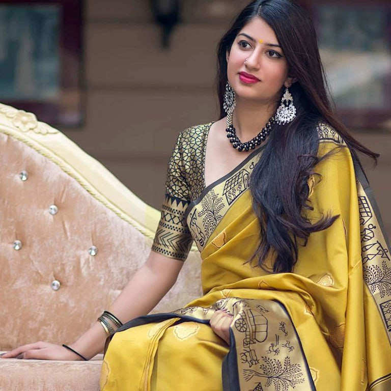 Beautiful Yellow & Blue Color Look Soft Silk With designer Blouse