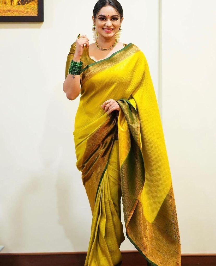 Stylish Look Soft Silk With designer Blouse