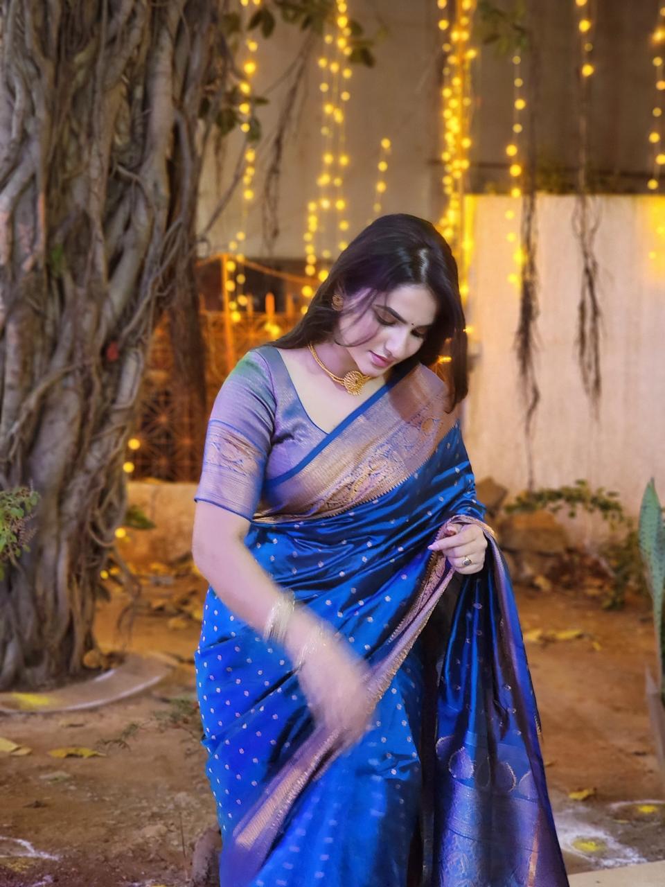 New Designer Look Soft Silk With designer Blouse