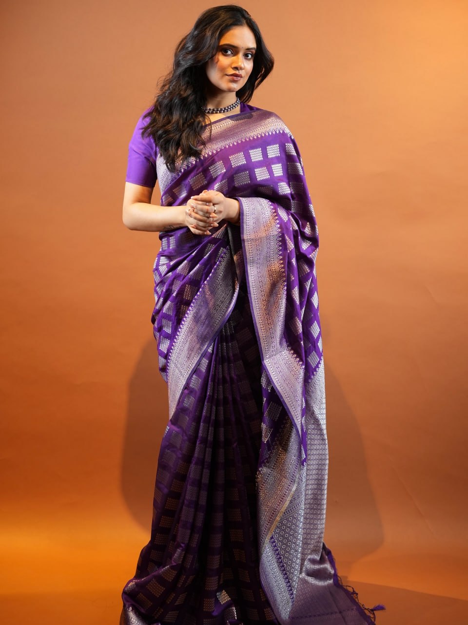 New Stunning Look Designer Look Soft Silk With designer Blouse