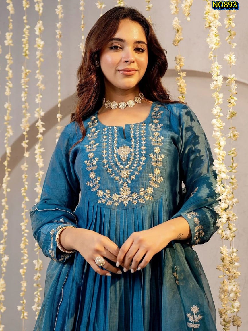 Elegant Maslin Fabric Calf Length Straight Kurta Set