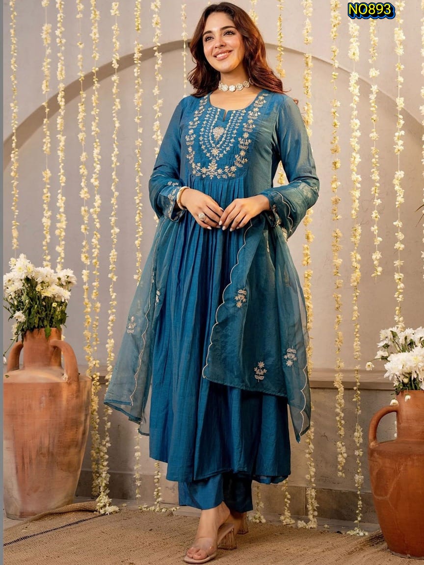 Elegant Maslin Fabric Calf Length Straight Kurta Set