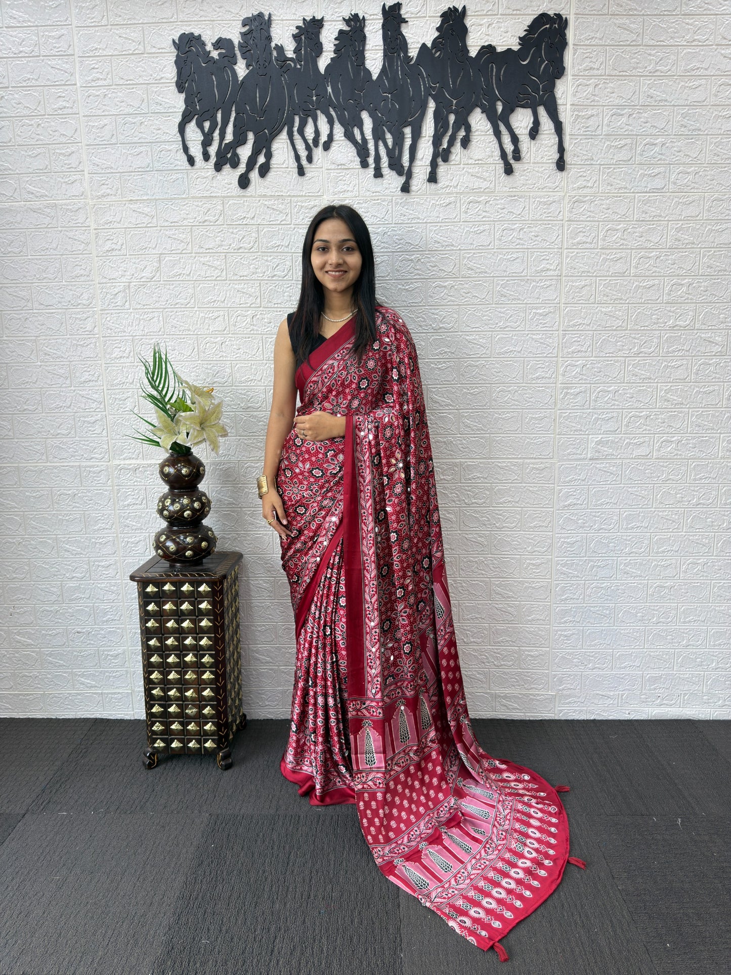 SupeDesign Lunch Real Mirror Work Semi Gajji Silk Soft and Smooth Saree