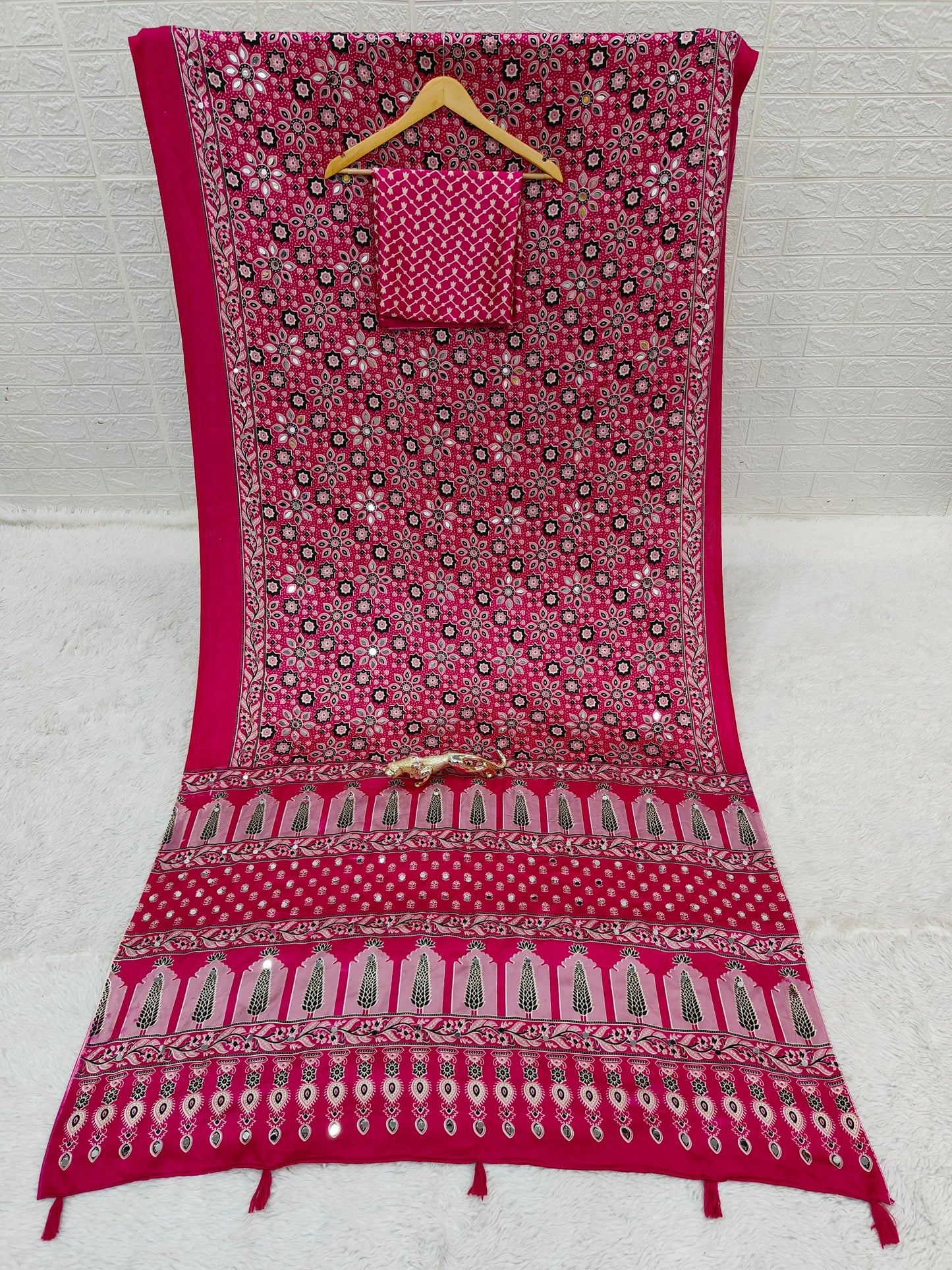 SupeDesign Lunch Real Mirror Work Semi Gajji Silk Soft and Smooth Saree